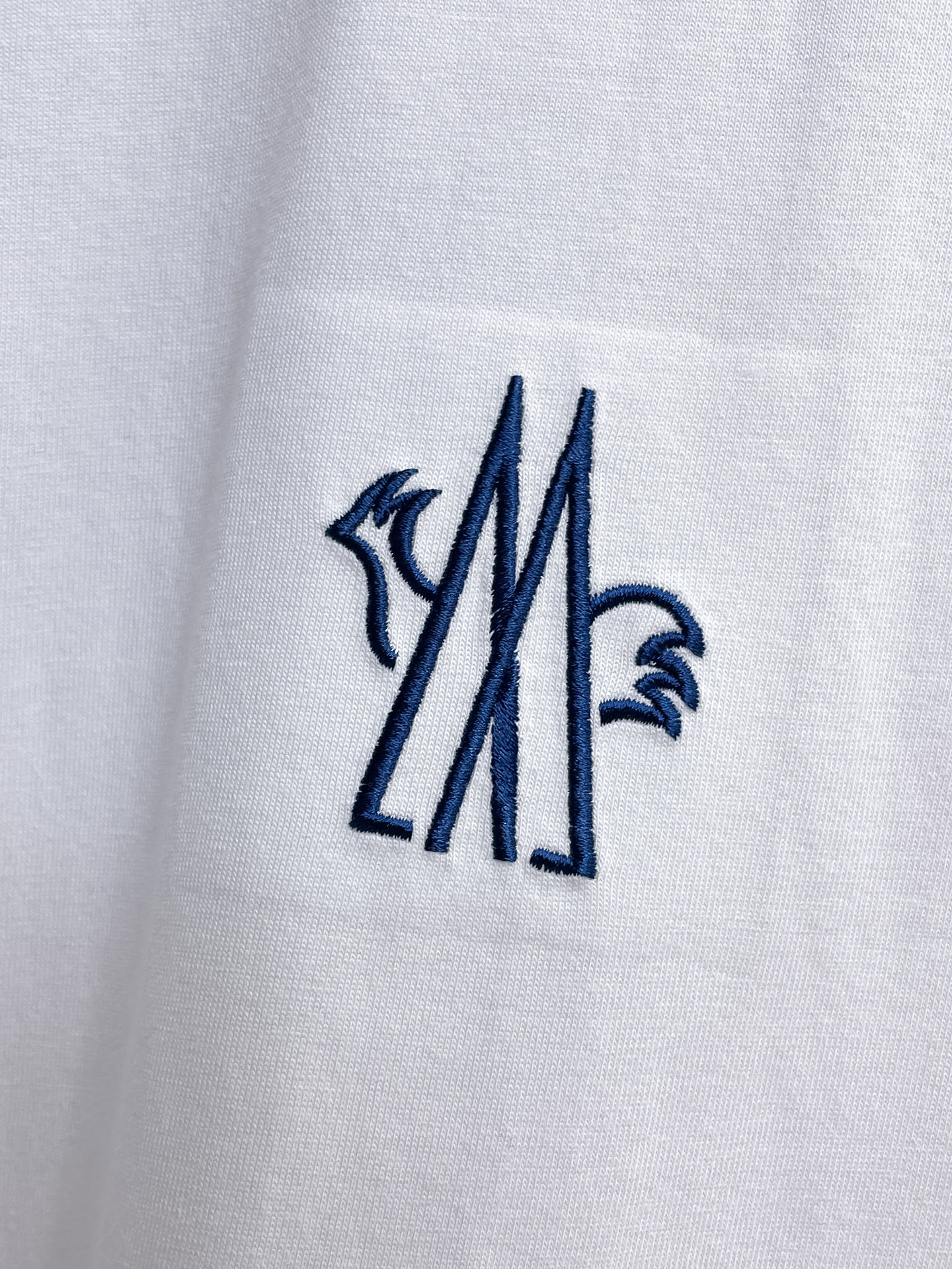 short sleeves